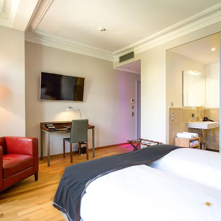 Hotel Qube Bergheim
