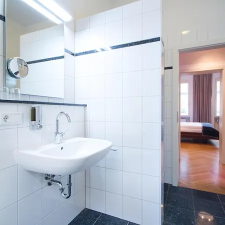 Qube Bergheim 4* Heidelberg