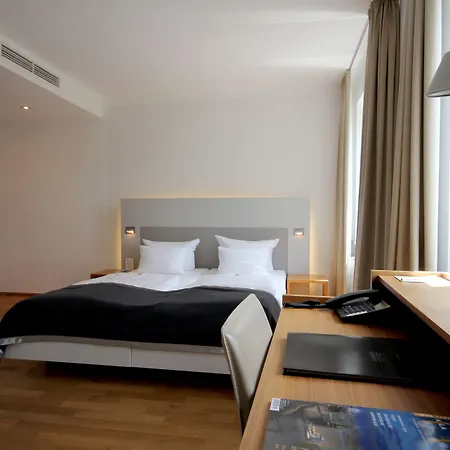 Szálloda Qube Bergheim Heidelberg