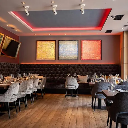 Qube Bergheim Hotel 4*