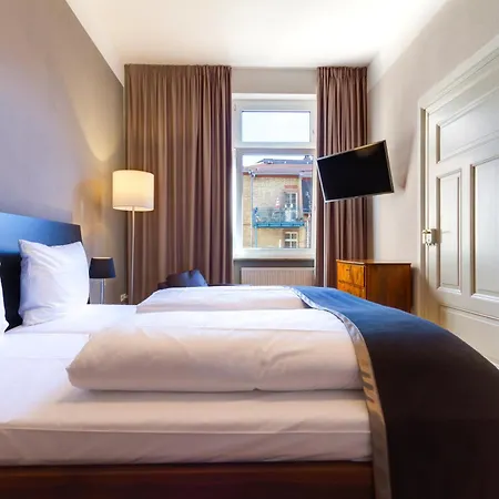 Qube Bergheim 4* هايدلبرغ