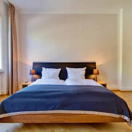 Otel Qube Bergheim 4*