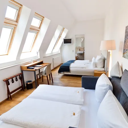 Qube Bergheim Otel Heidelberg