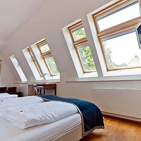 فندق Qube Bergheim 4*