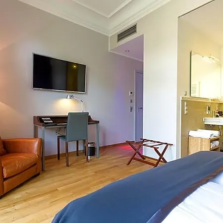 فندق Qube Bergheim 4*