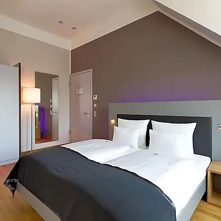 Qube Bergheim 4*