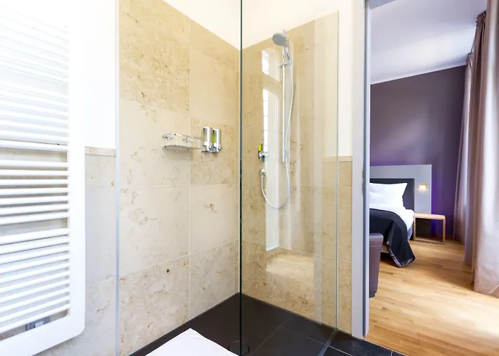 فندق Qube Bergheim 4*