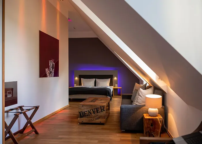 فندق Qube Bergheim 4*